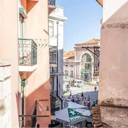 Apartamento Alfama Cozy & Bright Apartment, Monthly