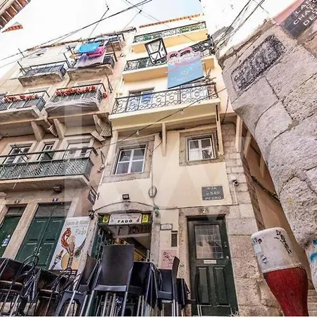 Apartman Alfama Cozy & Bright Apartment, Monthly