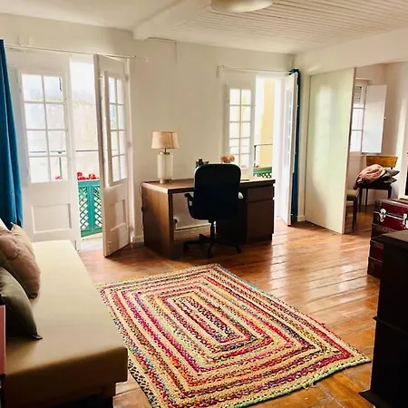 公寓 Alfama Cozy & Bright Apartment, Monthly *